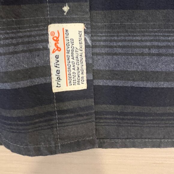 Triple Five Soul Men's Medium heavy cotton button down shirt striped pattern NWT - Picture 3 of 10